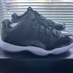 Air Jordan Retro 11 Space Jam Size 8