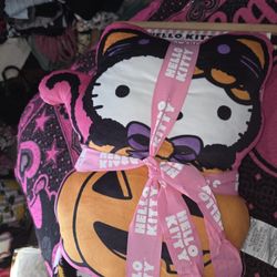 Hello Kitty Halloween Pillow And Blanket Set