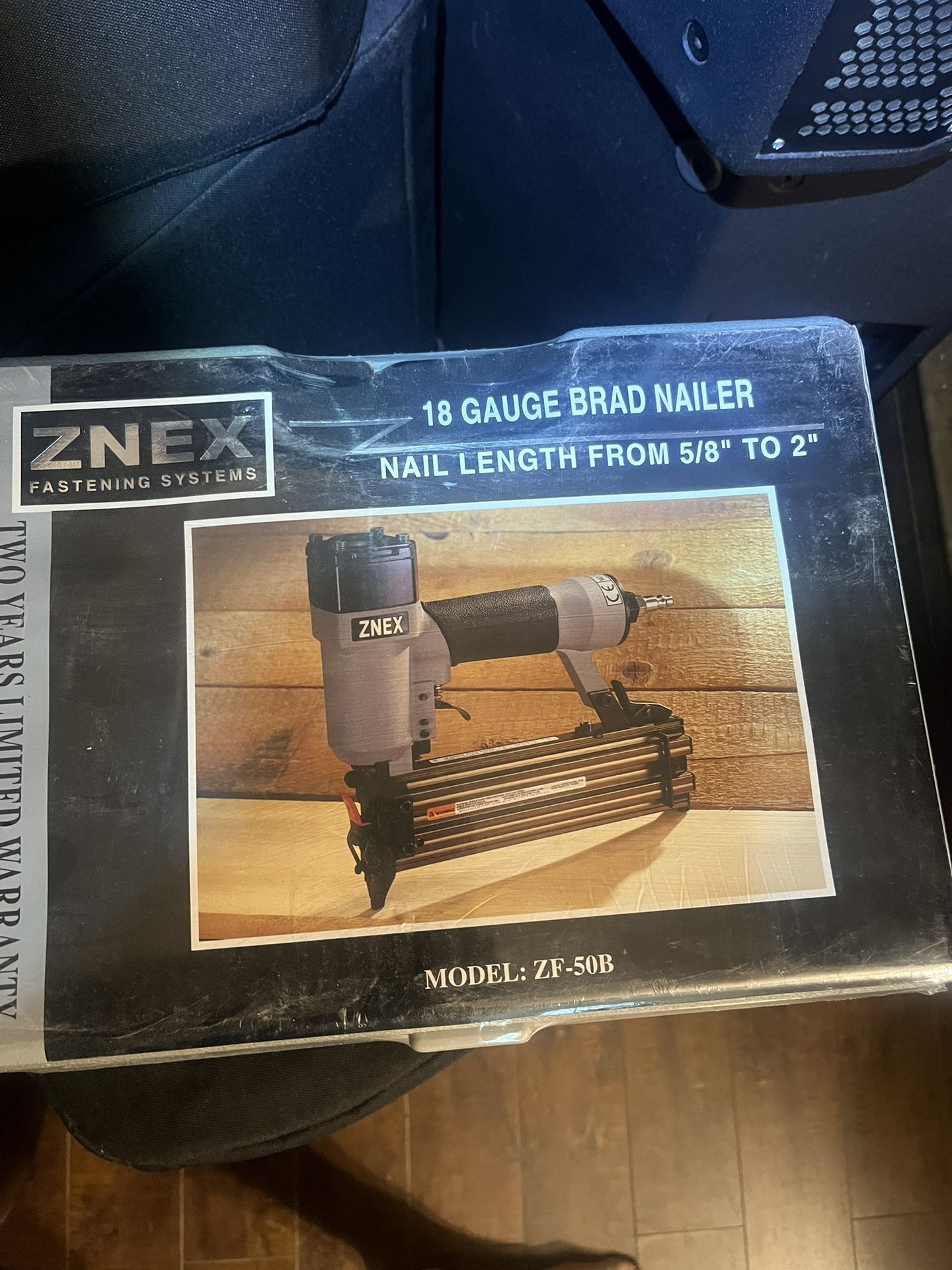 Znex ZF-50B 18 Gauge Brad Nailer Condition: New Description: Introducing the Znex ZF-50B 18 Gauge Brad Nailer, a professional-grade pneumatic fastenin