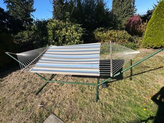 Outdoor Hammock with Metal Stand