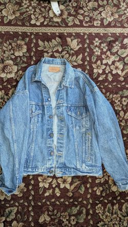 Levi’s Men’s Denim Jean Jacket (Large)