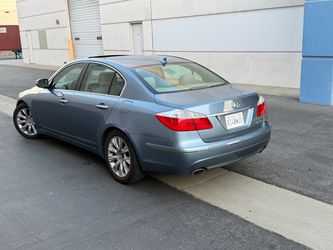 2009 Hyundai Genesis