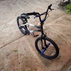 Trick Kid Bike 
