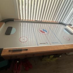 Hockey Table 