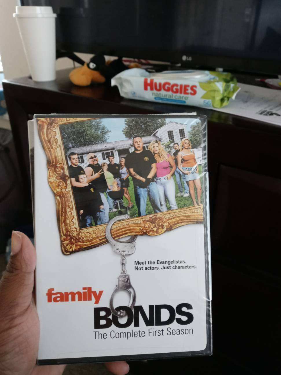 Family Bonds: The Complete First Season (DVD)