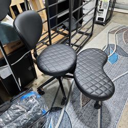 Cross Legged Desk Chair