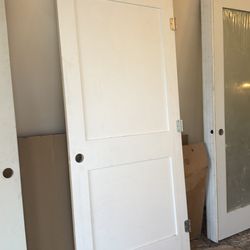 36” Shaker interior door left hand open