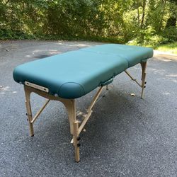 Earthlite Massage Table