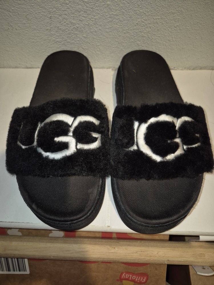Ugg Slides