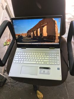 Hp Envy 15 x360 2-in-1 Touchscreen i5 processor 8th Gen 256gb SSD 12gb Ram come with charger