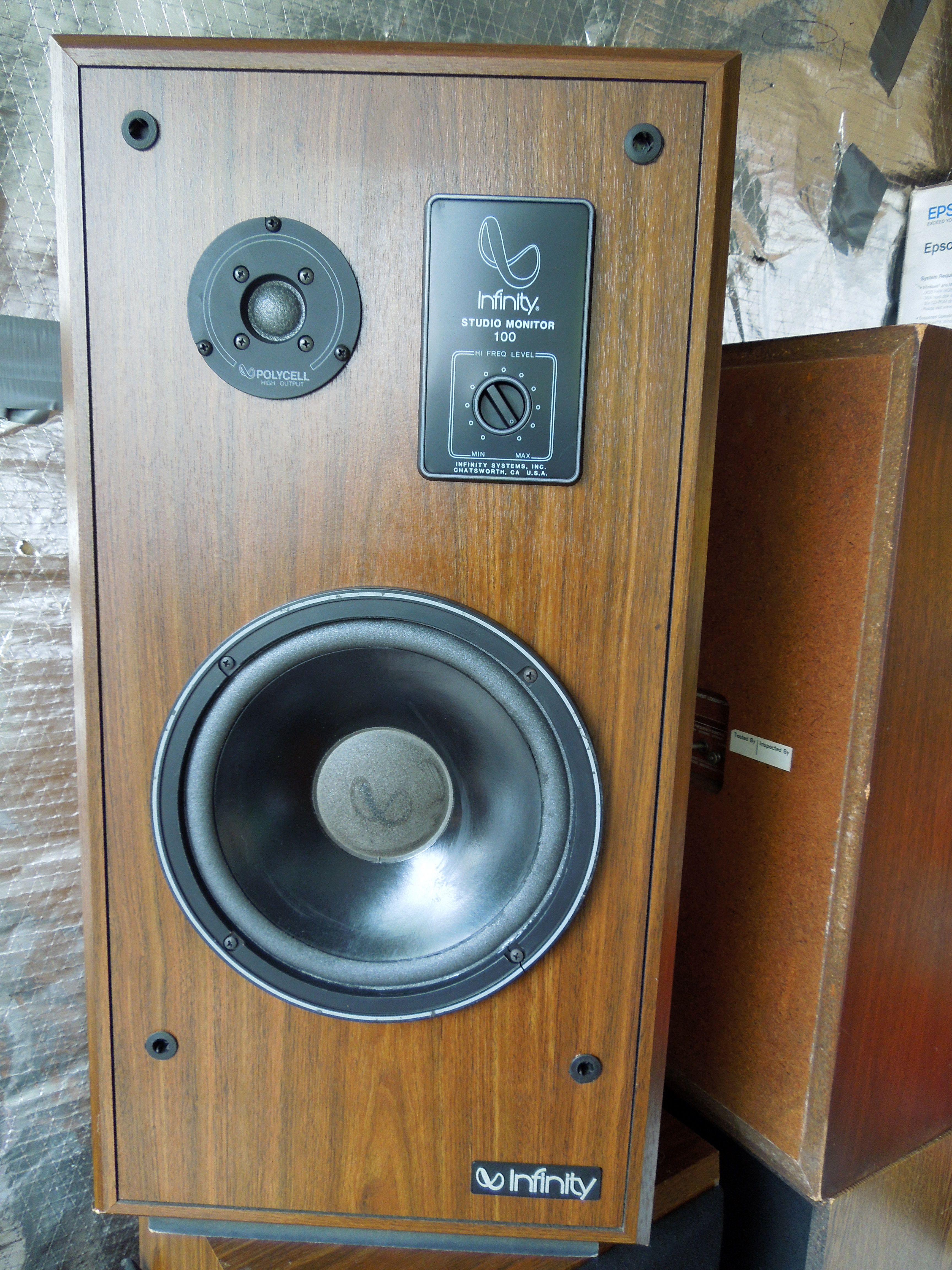 Infinity Studio Monitor 100 SM 100 stereo hi fi floor two way