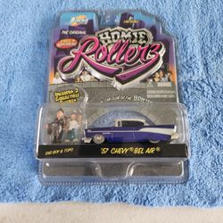 Homie Rollerz Jada Toys Collectible Purple ‘57 Chevy Bel Air Sad Boy & Topo