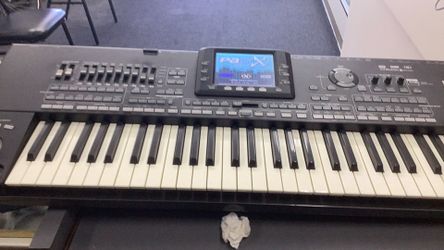 KORG PA3X 61 (professional arranger)