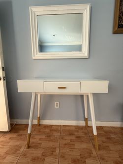 Console Table With Mirror