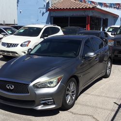 2014 Infiniti Q50