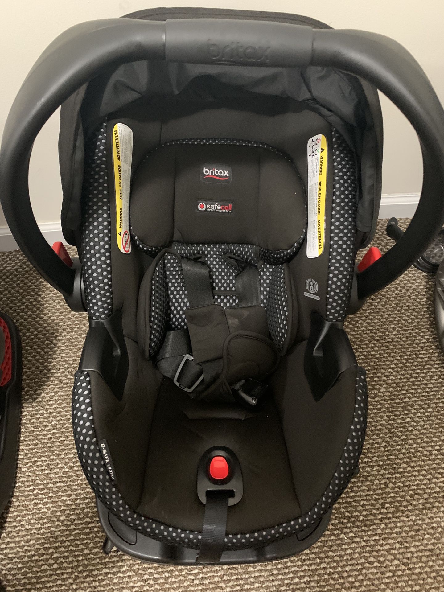Britax like new car seat with base