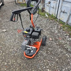 Husqvarna 3200 Psi Gasoline Power Washer 