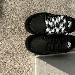 Travis Scott Jordan Lows Retros