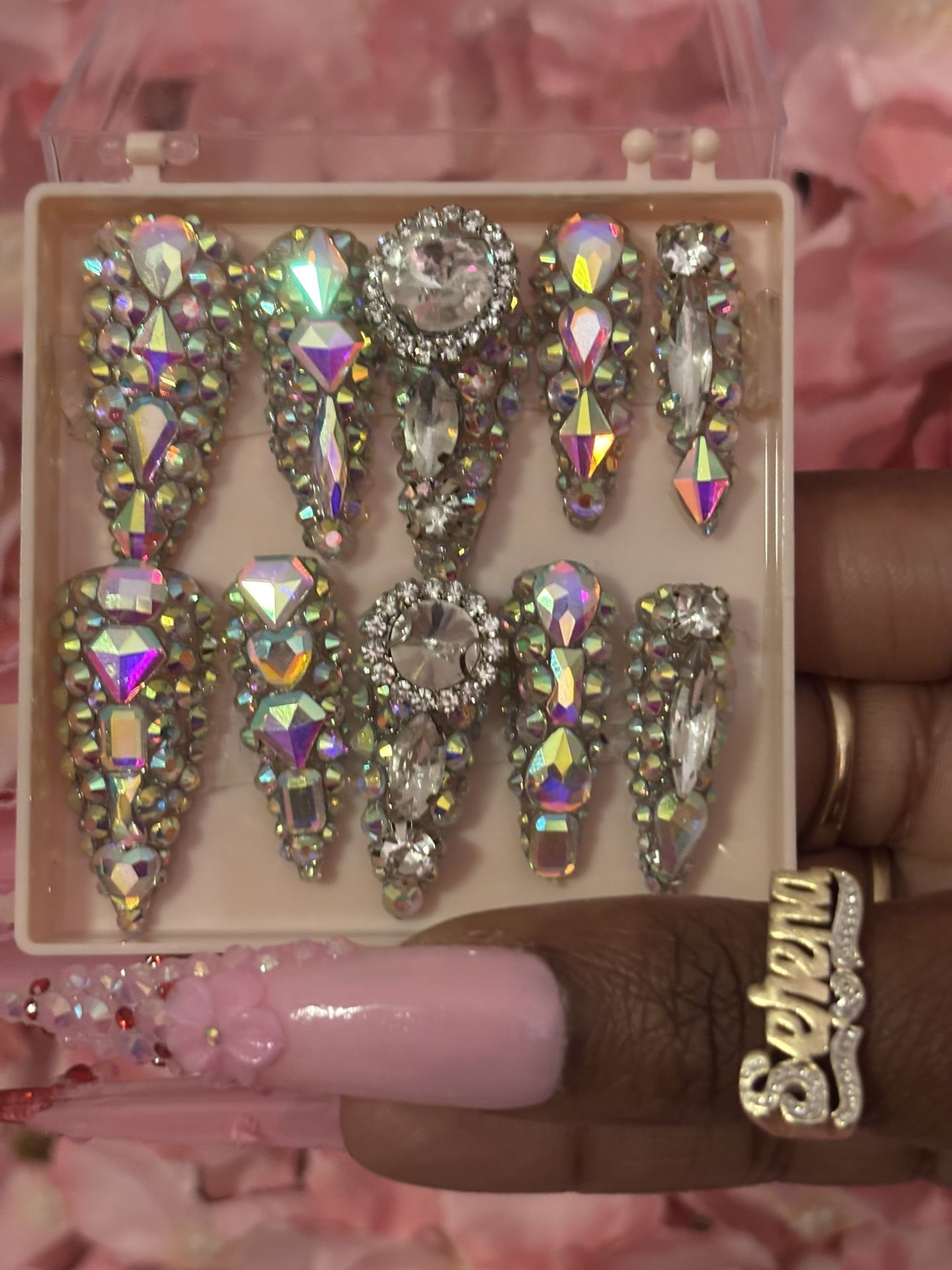 Medium Bling Press-On Nails