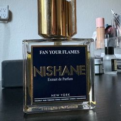 Nishane “Fan Your Flames” Extrait de Parfum 50ml