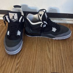 Jordan 4s 