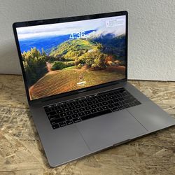 Macbook Pro 15" 2.6 i7 16gb 1TB