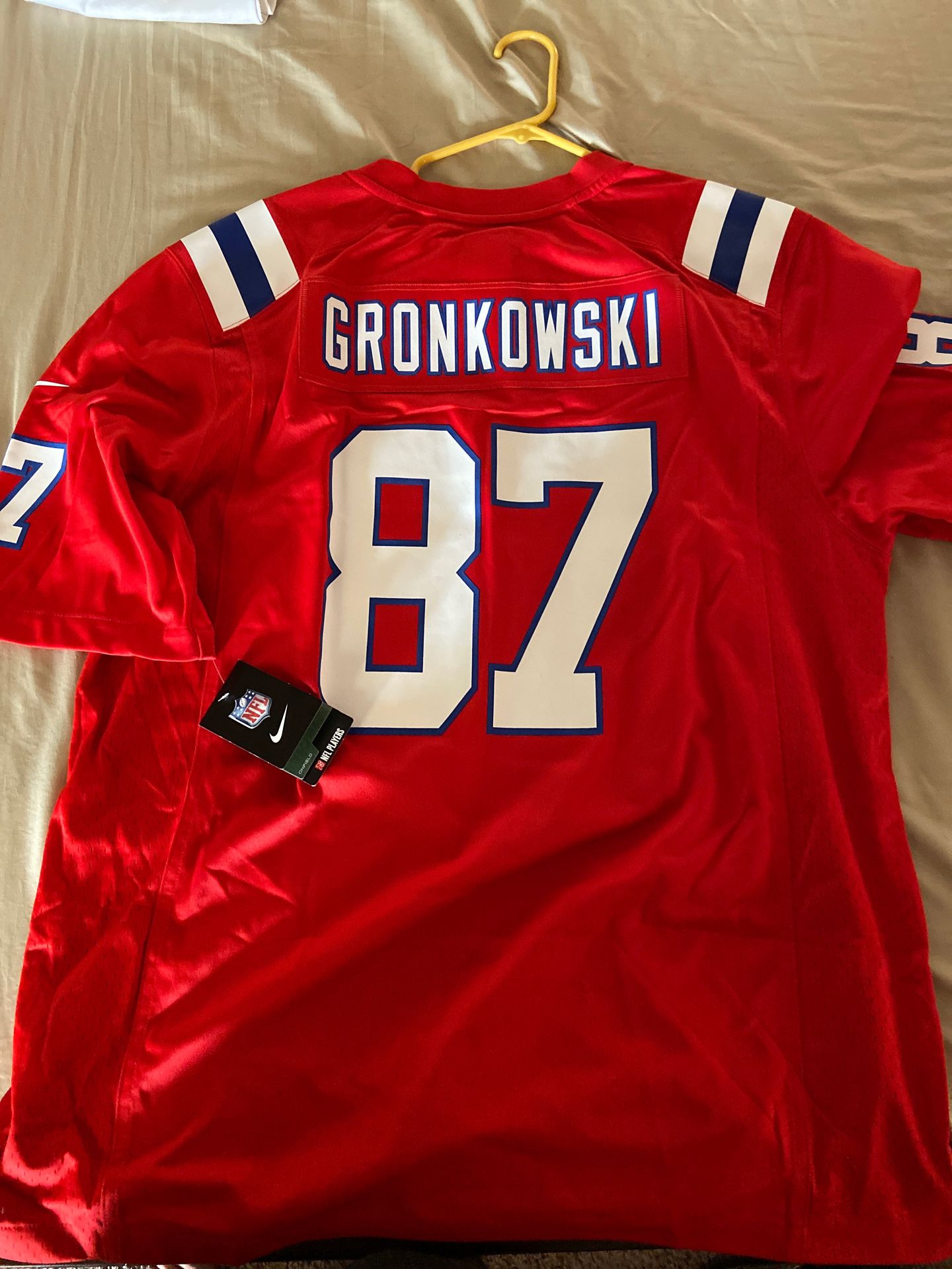 Gronkowski Patriots Jersey brand new XL