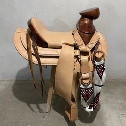 Horse Saddle 15 1/2 