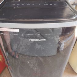 Frigidaire AC 12,000 BTU