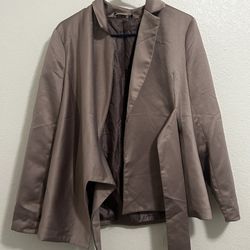 Selling Mom Clothes