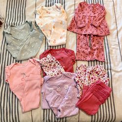 Baby girl clothes (12 months)