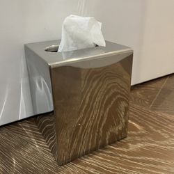 Chrome tissue box