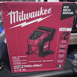 Milwaukee M12 Inflater