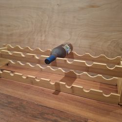 Wine Rack ( 18 bottle )
