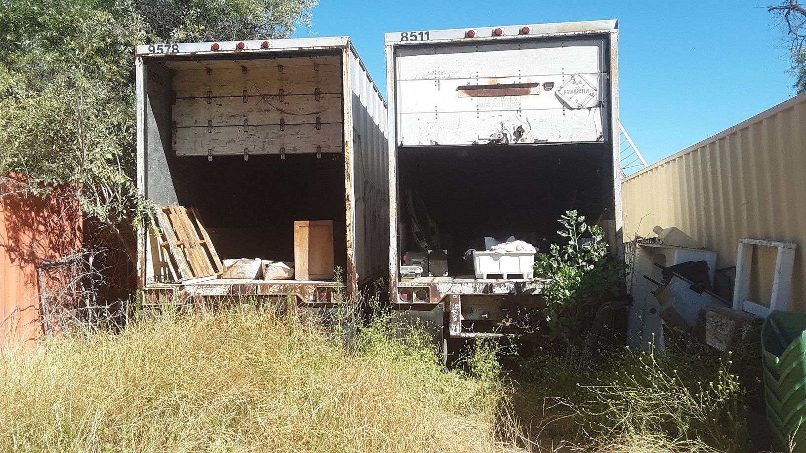 1987 strict trailer 28 ft 8.5ft wide