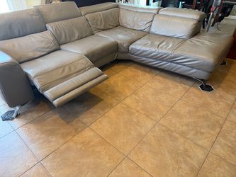 Natuzzi Leather Sectional