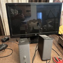 HP Monitor Keyboard and Mouse With Bose Speakers 