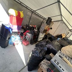 Hola para revendedores de la Baja California   Todo lo k está en bolsas negras x $375