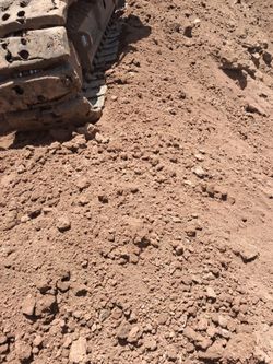 Free clean dirt delivery free