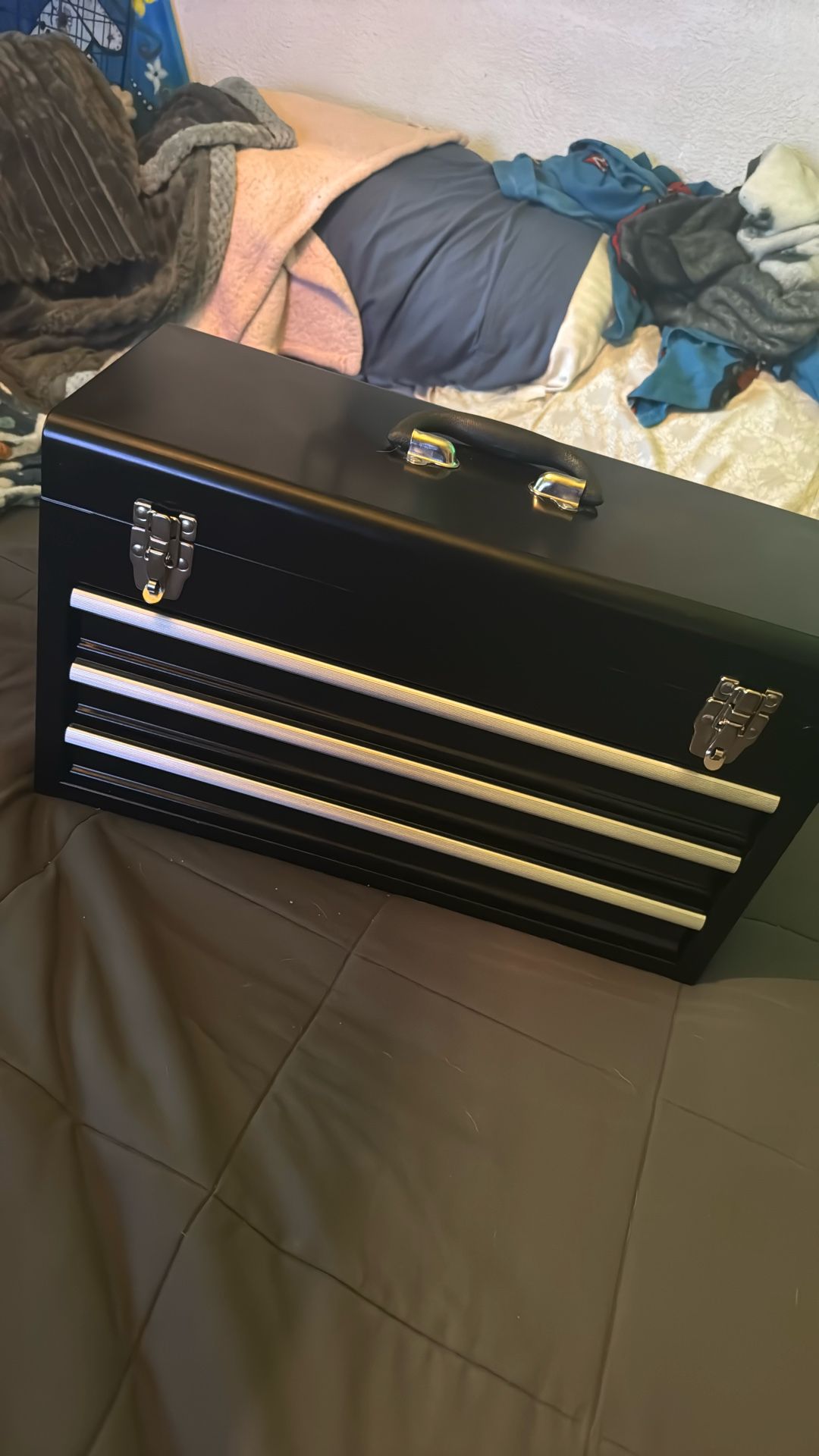 Portable Metal Tool Box 