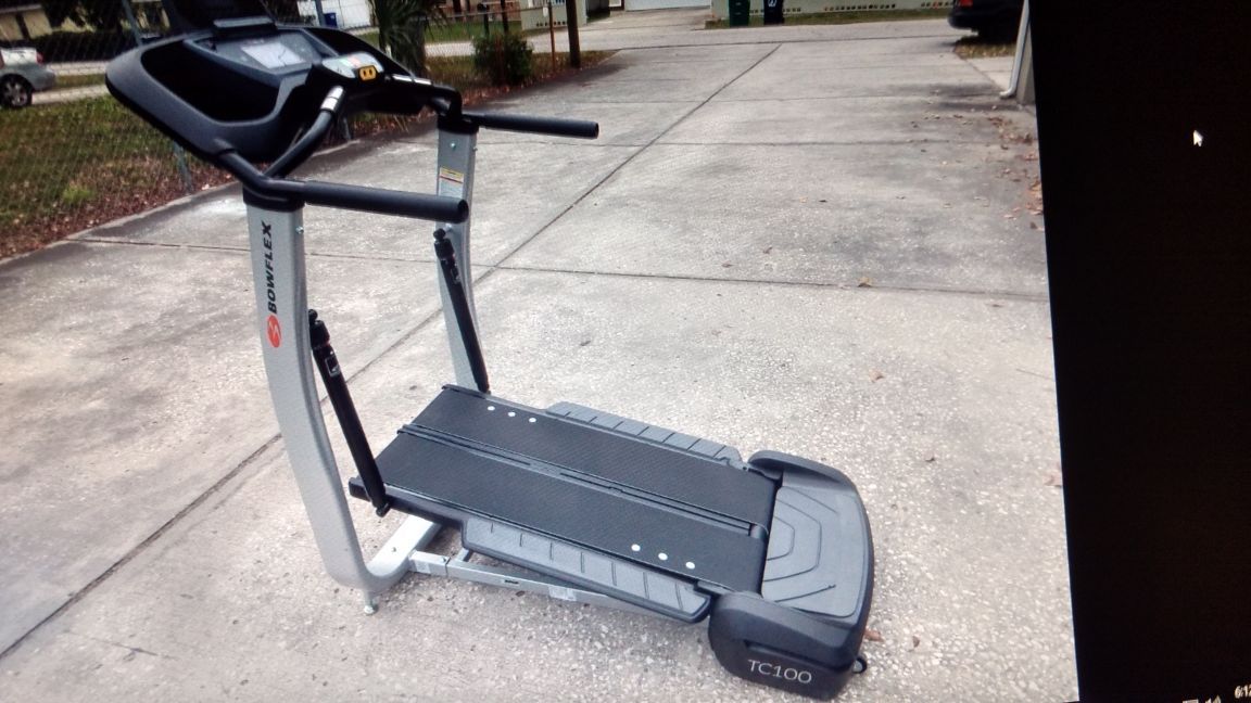 Bowflex Treadclimber TC100. Newest Current Model. Only 4 months Old.