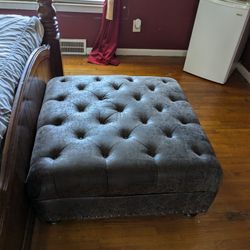 Beautiful Leather/Suede Ottoman 