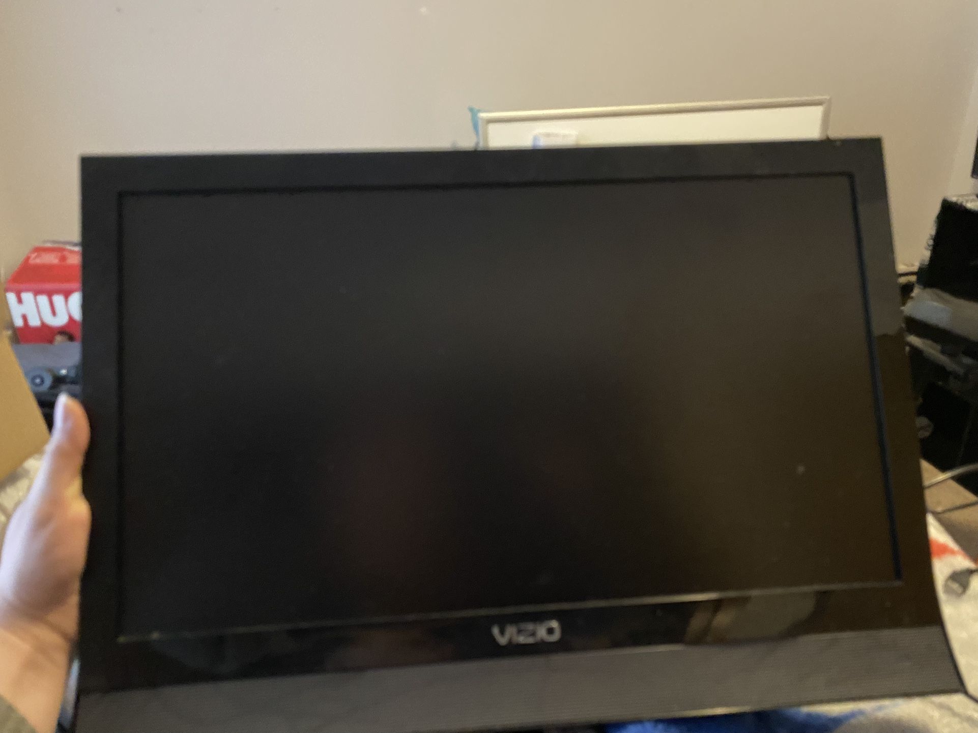 20 in Vizio TV NO REMOTE