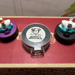 Vintage Ducks Hockey Memorabilia 