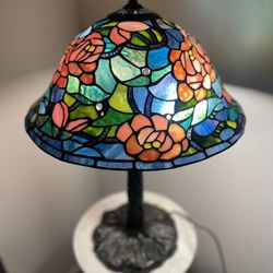 Antique Tiffany Rose Style Lamp 