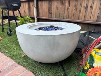 Outdoor Firepit with Blue Fire Glass