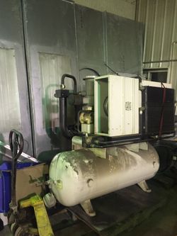 Ingersoll rand 3 phase twin screw air compressor