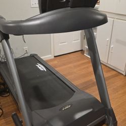 BH Fitness Treadmill Works Well