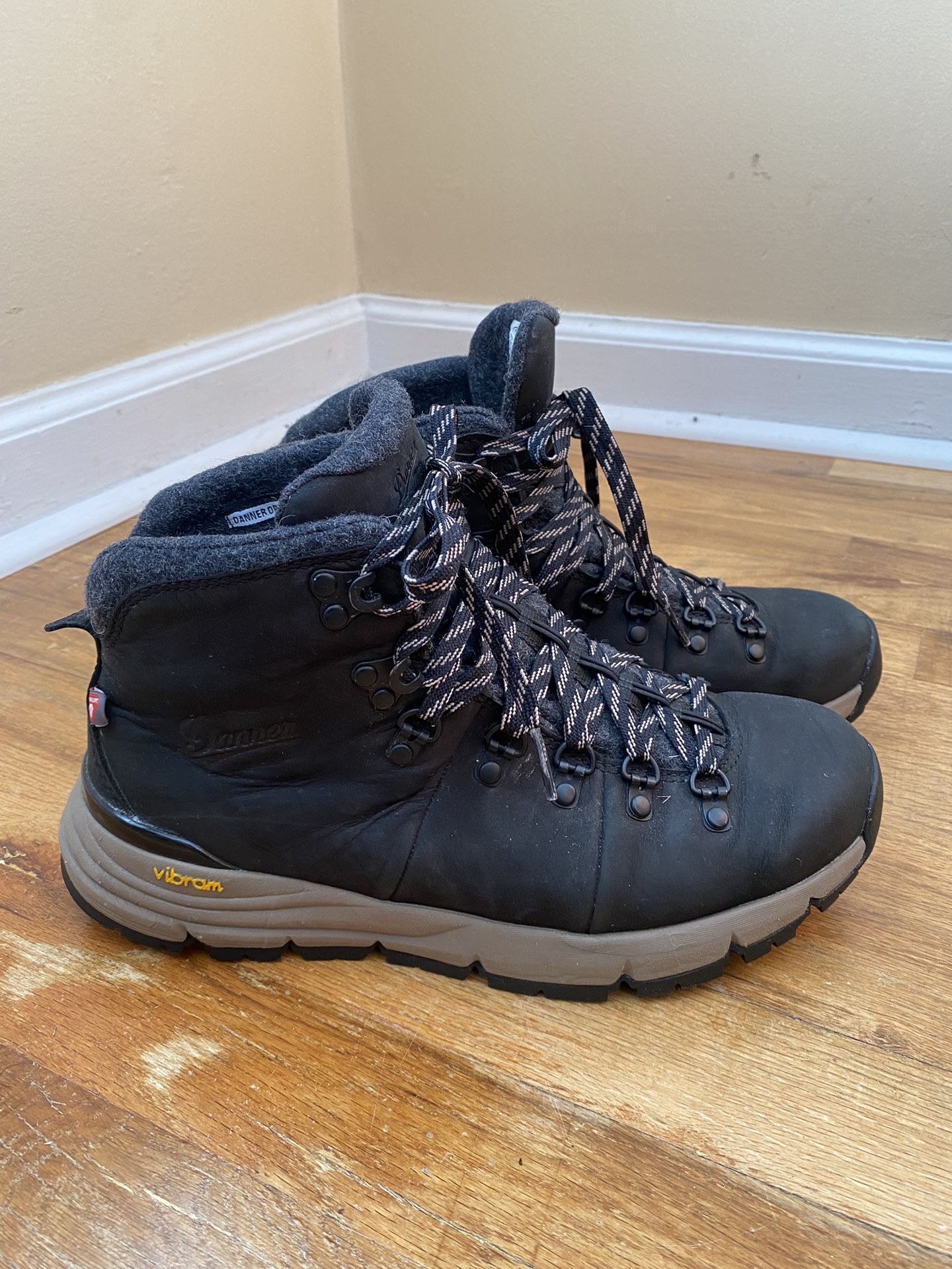 Danner Mountain 600 Women’s Hiking Boot