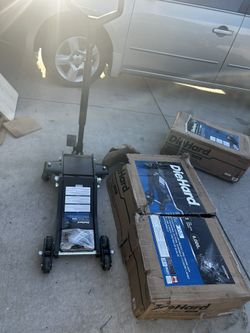 DieHard 3 Ton Super Low Profile Long Frame Jack: 3.15" to 19.7"